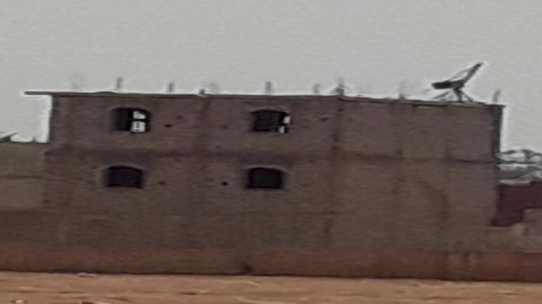 رئيس الدائرة الحضرية بأيت ملول يأمر بوقيف أشغال بناء عشوائي والقائد يطلب من المخالفين بتتمة الأشغال