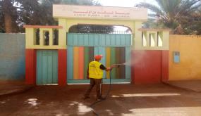 بني ملال .. إستمرار عمليات تعقيم المؤسسات التعليمية لإستقبال التلاميذ في ظروف صحية آمنة