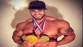 عبد العزيز جلالي أول مغربي يتوج بالذهب “مستر أولمبيا”