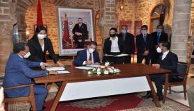 أمزازي: توقيع اتفاقية شراكة و تعاون بين الوزارة وجمعية الصويرة إكوادور، ومركز الدراسات والابحاث في القانون العبري بالمغرب.