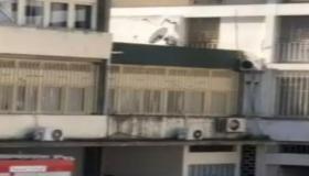 حريق يتسبب في خسائر مادية كبيرة في مرأب إدارة الجمارك بطنجة