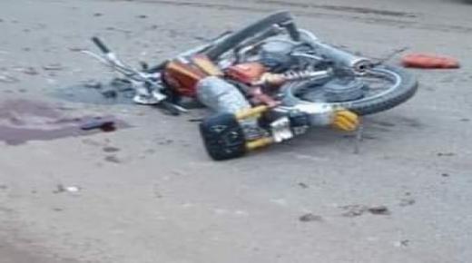 حادثة سير تقود شخصين إلى المستشفى ومطالب بإنشاء مدار حضري بالنقطة السوداء لمدينة طاطا.