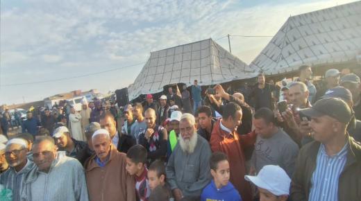 جمعية الخير ومسجد النور تنظم حفل ديني احتفاءا بالطلبة المتفوقين في حفظ القرآن الكريم بإقليم سيدي بنور