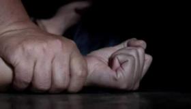 أوهمها بالزواج وجعلها تسافر من فاس إلى تازة .. ثم اغتصبها بوحشية