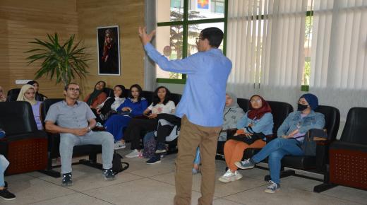 ورشات تكوينية حول المونتاج وتحليل وصناعة الفيلم السينمائي القصير بكلية اللغات والفنون بأيت ملول على هامش مهرجان سوس الدولي للفيلم القصير