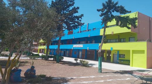 الدشيرة الجهدية : الثانوية التأهيلية حمان الفطواكي في حلة جديدة