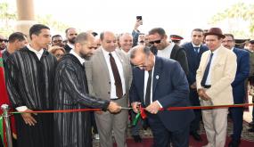 عامل عمالة انزكان أيت ملول يترأس حفل افتتاح معرض لفنون الخط والمقامة ببهو مقر جماعة انزكان