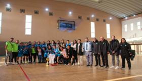 فتيات نجوم البوغاز يفوزون بكأس الأول التابع لجامعة الملكية المغربية لكرة القدم النسوية داخل القاعة