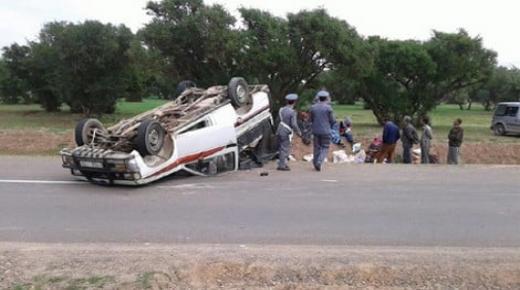 حادثة انقلاب سيارة فلاحية بأولاد اسبيطة: إصابات متفاوتة الخطورة واستنفار السلطات