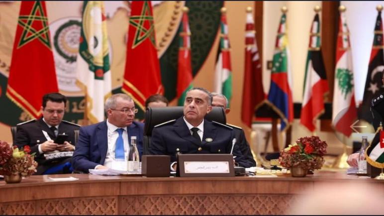 توشيح عبد اللطيف حموشي بوسام الأمير نايف للأمن العربي: تكريم لمسيرة أمنية متميزة