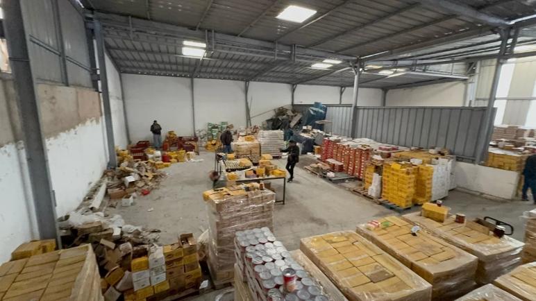 ضبط مستودع لتزوير تواريخ الصلاحية في البرنوصي بالدار البيضاء