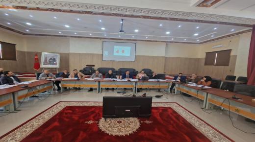 مجلس الجماعة الترابية لتنغير يعقد دورة استثنائية بناءا على طلب السلطات الإقليمية