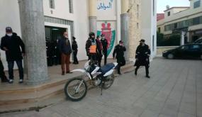 أمن القصر الكبير يضع حداً لمروّعي حي النهضة ويواصل حملته لتوقيف باقي المتورطين