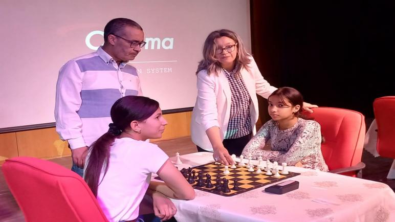 الإقصائيات الجهوية لممارسي الشطرنج بدور الشباب بالمديرية الجهوية بأكادير