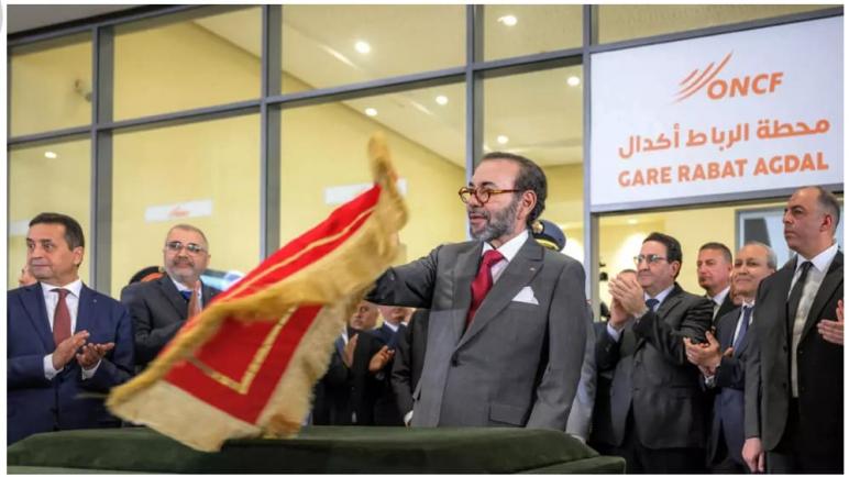 “المغرب يُطلق عصرًا جديدًا للنقل السككي: جلالة الملك يُشرف على انطلاق مشروع القطار فائق السرعة الرابط بين القنيطرة ومراكش باستثمارات تاريخية”