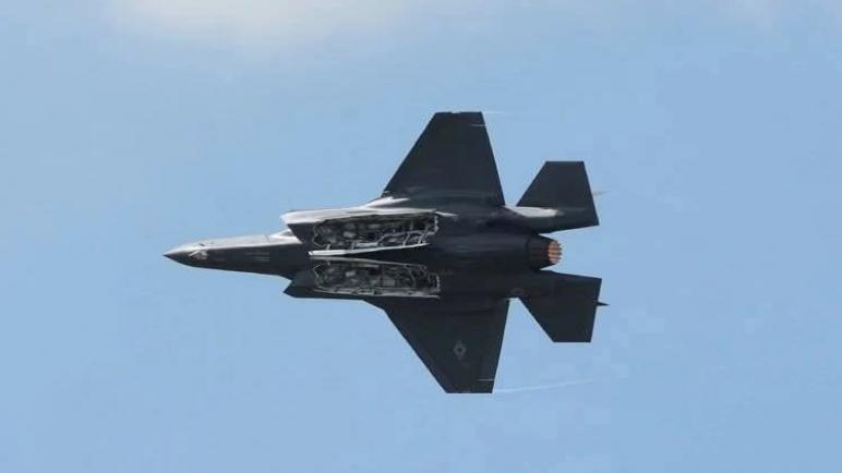 المغرب يتربع على عرش القوة العسكرية الإقليمية بحصوله على مقاتلات F-35 الشبحية: تحول جيوسياسي واستراتيجي