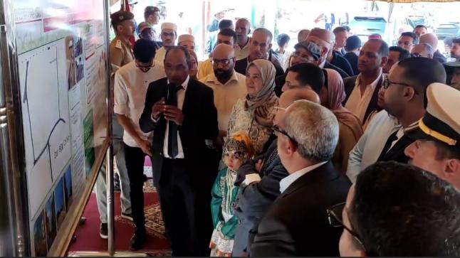 عامل إقليم إنزكان آيت ملول يعطي انطلاقة مشروع استراتيجي بدوار دار بن الشيخ لتعزيز البنية التحتية الطرقية