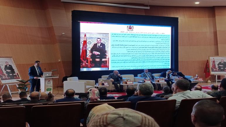 اللقاء التشاوري بسطات… مقاربة تشاركية لإعداد الجيل الجديد من برامج التنمية الترابية المندمجة