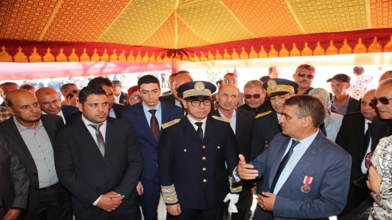 عامل إقليم سيدي بنور يعطي انطلاقة مشروع بناء المخيم الصيفي في إطار احتفالات المسيرة الخضراء