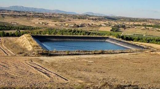 اختفاء طفلين ينتهي بعثور السلطات على جثتيهما غرقاً بحوض مائي بجماعة سوق الطلبة