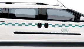 غياب النقل المرخص بين مدينة العيون الشرقية و أحوازها يؤرق الساكنة ..