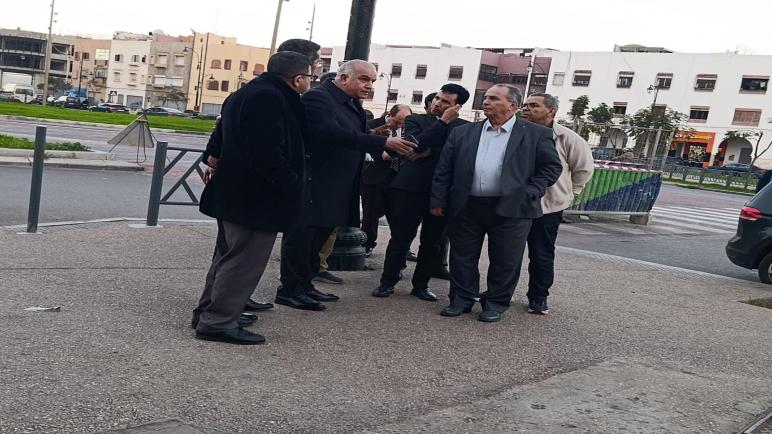 زيارة غير مبرمجة لعامل عمالة انزكان بجماعة الدشيرة الجهادية للوقوف على احتلال الملك العام