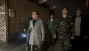 أمن القصر الكبير يواصل المراقبة الميدانية للتأكد من سلامة الوضع وخلوّ المناطق التي تم اخلاؤها