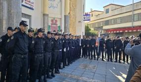 استئناف الخدمات الأمنية بمفوضية شرطة القصر الكبير بعد انحسار آثار الفيضانات