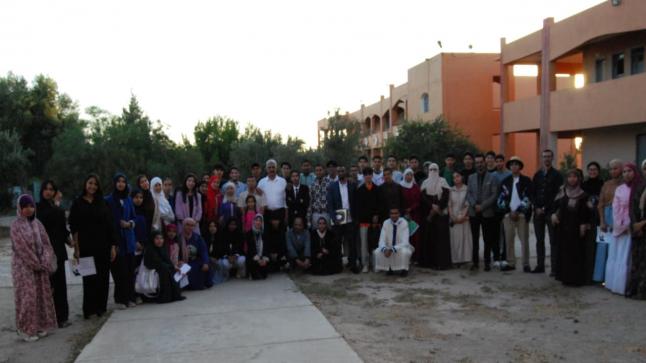 ثانوية أيت ايعزة تنظم لقاء تربوي يفتح آفاق التوجيه وبناء المشروع الشخصي لما بعد البكالوريا