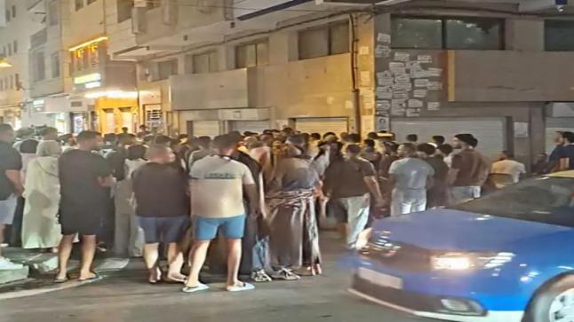 مواطنون يلقون القبض على شخص حاول سرقة امرأة بمدينة الحسيمة