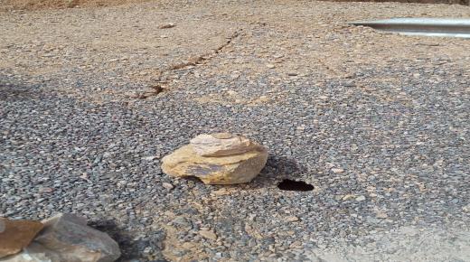 تصدعات خطيرة بمنعرجات تامدقورت بتنالت اقليم اشتوكة أيت باها تشكل خطرا علي مستعملي الطريق