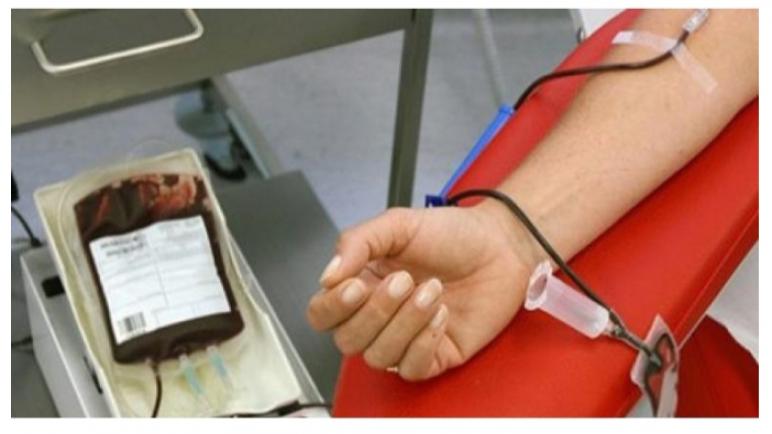 تواصل حملة التبرع بالدم بكلية الآداب والعلوم الإنسانية بمراكش