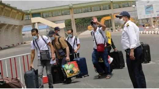 وصول أول رحلة جوية من بروكسيل على متنها مغاربة وأجانب الى الصويرة