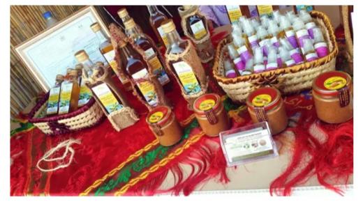 تعاونيات إقليم إفران تعرض منتجاتها المحلية