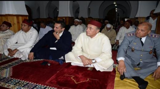 عامل إقليم بنسليمان يحيي ليلة القدر بالمسجد العتيق بمدينة بنسليمان