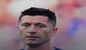 ليفاندوفسكي يثني على أداء شُبَّان برشلونة بعد انتصارهم على فالنسيا