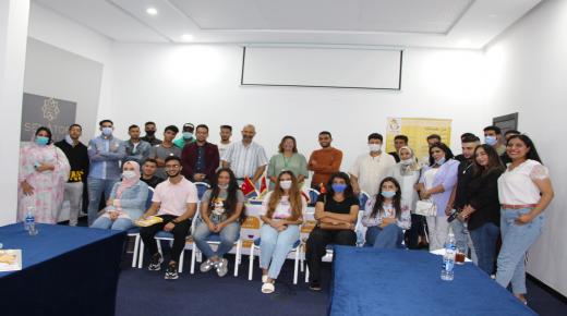 مؤسسة ” GOLDEN STUDENT” تقدم لائحة الطلبة الملتحقين بالجامعات الأوكرانية والأجنبية في لقاء تواصلي