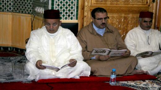 إسماعيل أبو الحقوق عامل عمالة إنزكان أيت ملول يحيي ليلة القدر بمسجد الإمام مالك وختم البخاري.