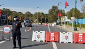 منع التنقل إلى العديد من المدن المغربية إبتداء من منتصف ليل الأحد