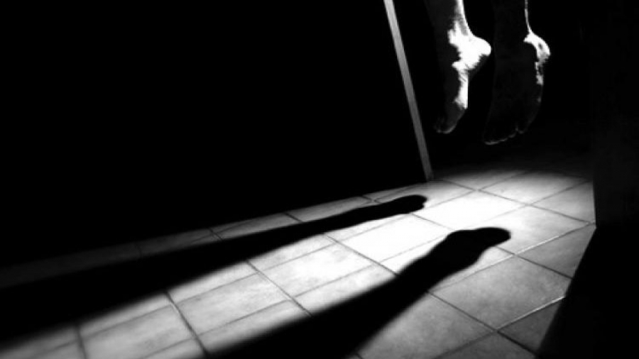 Suicide___Corde_1_510868709-750x470