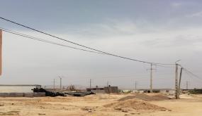 ايت ملول :محول كهربائي تحت الأسلاك وتجزيئة مخصصة للبناء من طابقين.. هل يُبنى الخطر اليوم ليتحمله السكان غداً؟
