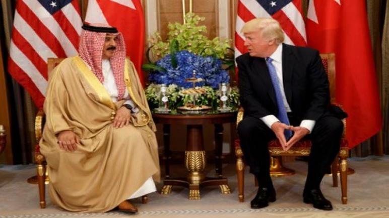 ترامب يصف إتفاق البحرين وإسرائيل بـ”التاريخي”