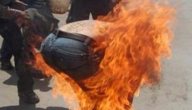 رجل يضرم النار في جسده أمام مقر للشرطة ببرشيد‎