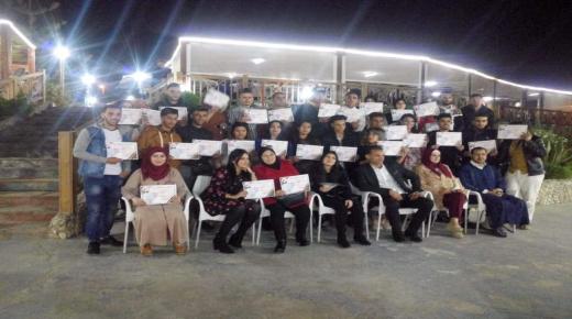 أرباب الصالونات ومتدربي الحلاقة والتجميل يستفيدون من دورات تدريبية