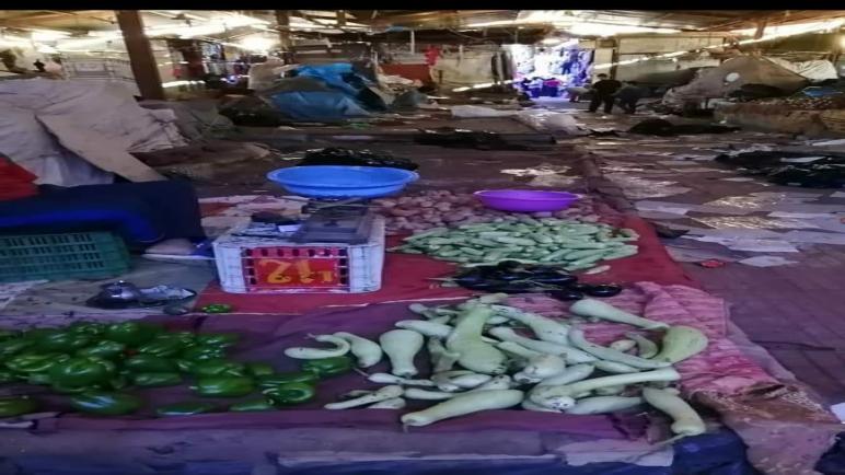 الزبونية والمحسوبية في تحرير الملك العمومي بالسوق الاسبوعي بانزكان.