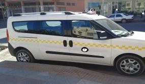 أصحاب الطاكسيات يشتكون “طاكسيات الغابة” بالدراركة… والدرك يتملص من المسؤولية